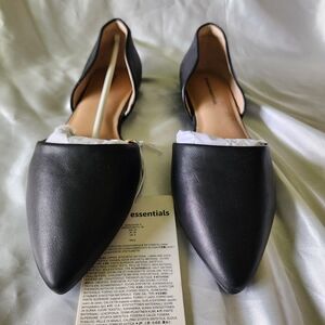 Black Women's Flats